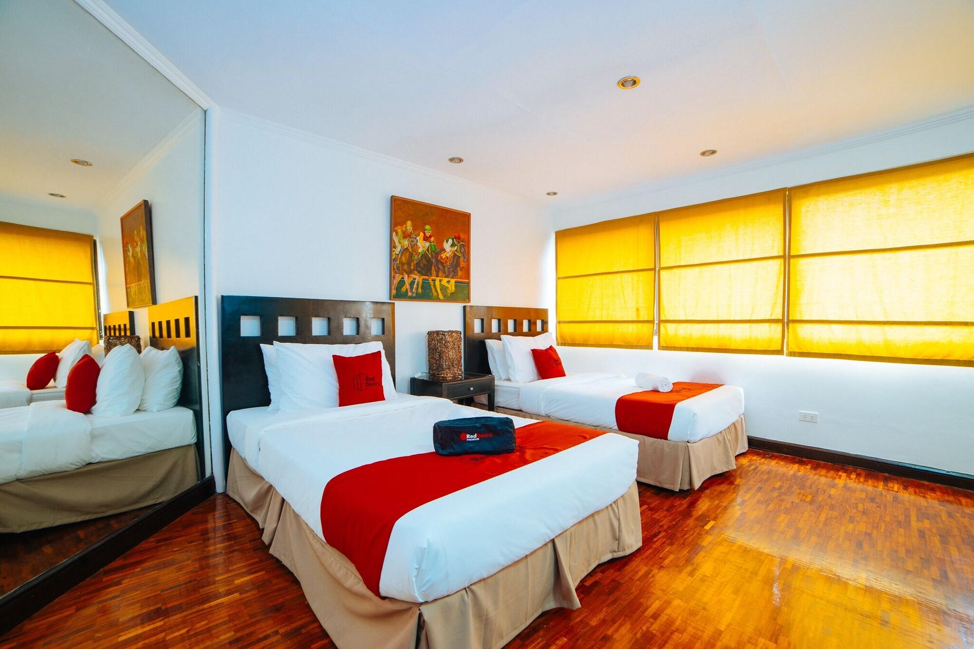 Reddoorz Premium Near Greenbelt Makati - Vaccinated Staff San Pedro Makati Eksteriør billede
