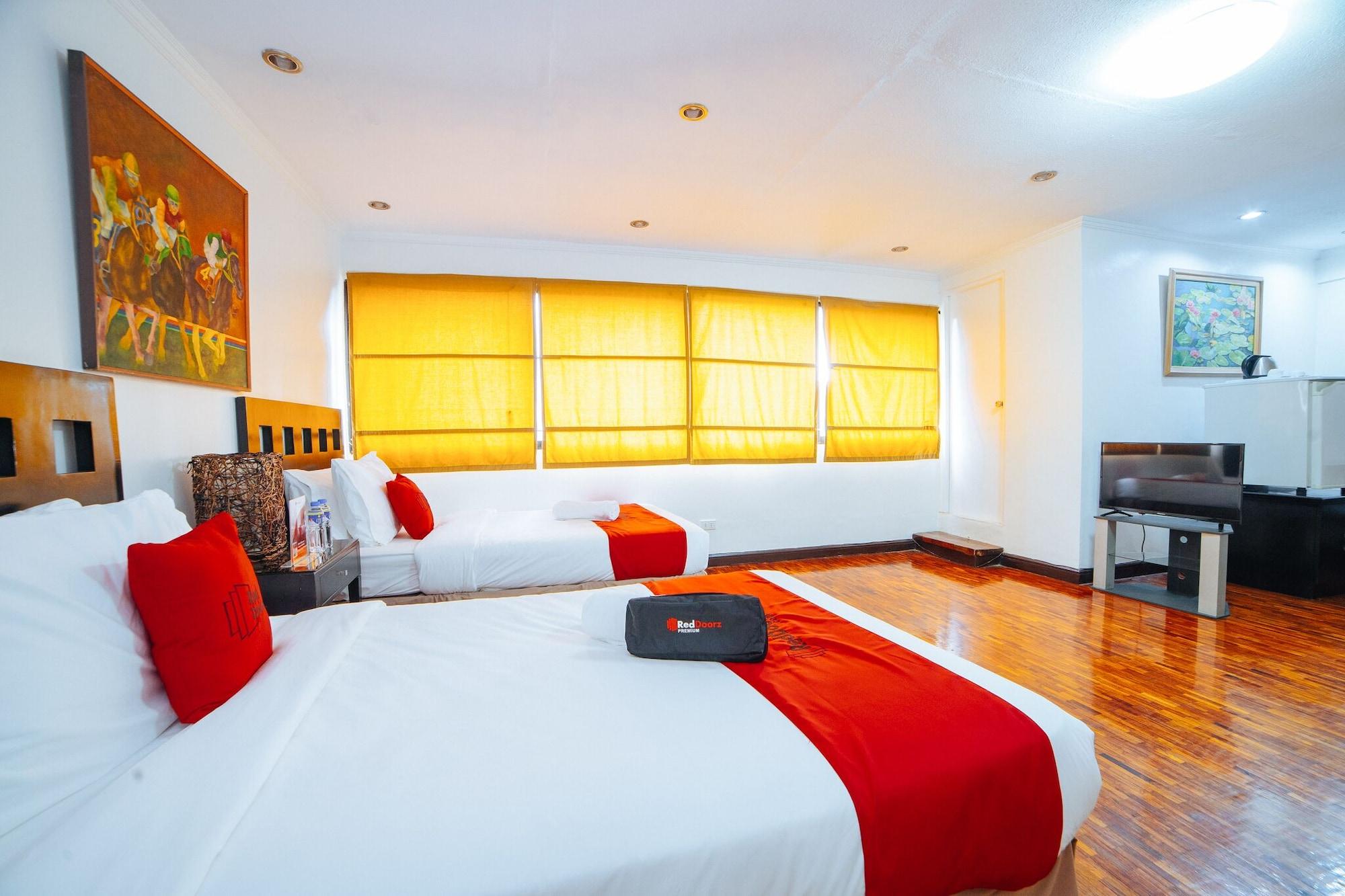 Reddoorz Premium Near Greenbelt Makati - Vaccinated Staff San Pedro Makati Eksteriør billede
