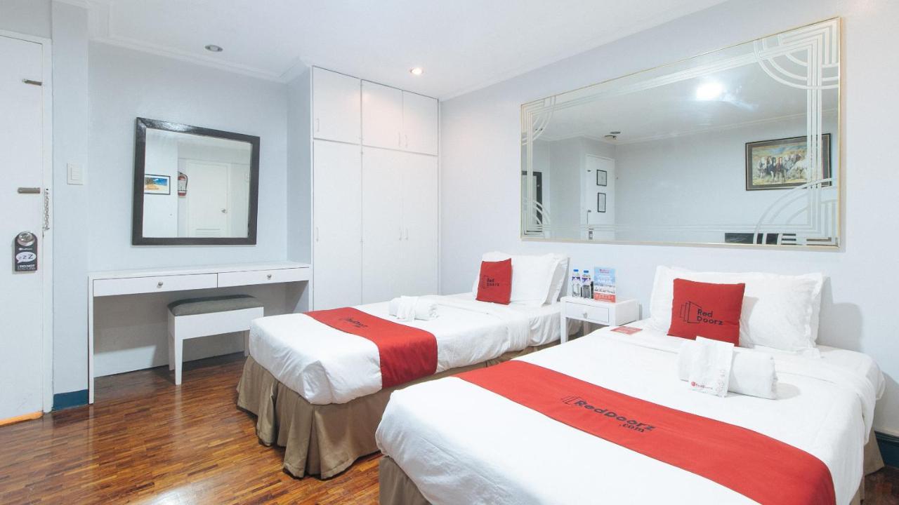 Reddoorz Premium Near Greenbelt Makati - Vaccinated Staff San Pedro Makati Eksteriør billede